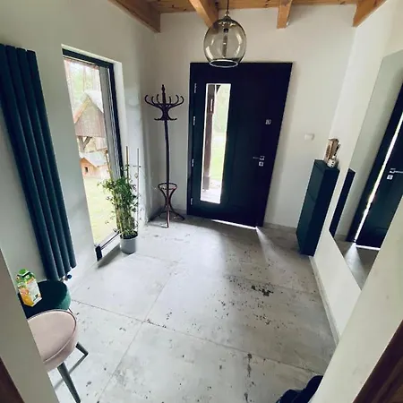 Holiday home Dom Pod Strzecha *